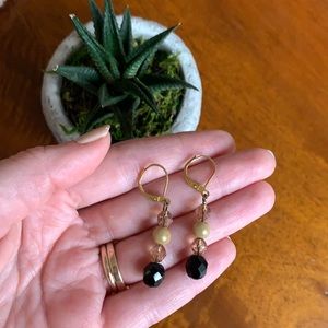 New York & Company beaded drop earrings ✨